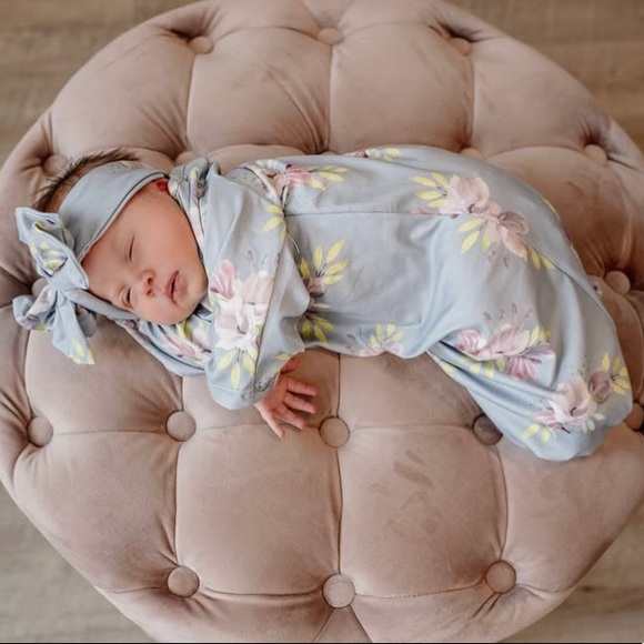 Infant Gray Floral Gown with free matching headband - Picture 1 of 2